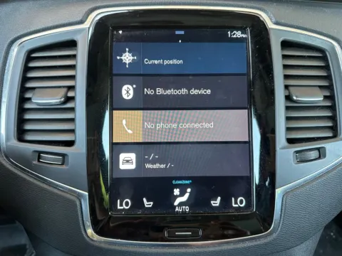More photos of 2021 Volvo XC90 T5 Momentum at Marina Chrysler Dodge Jeep Ram, NY