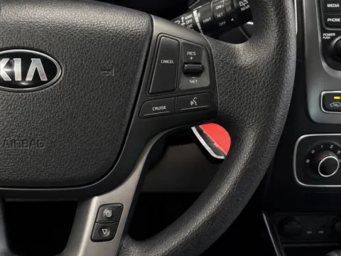 More photos of 2015 Kia Sorento LX at Marina Chrysler Dodge Jeep Ram, NY