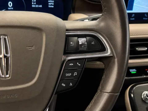 More photos of 2023 Lincoln Nautilus Reserve at Marina Chrysler Dodge Jeep Ram, NY