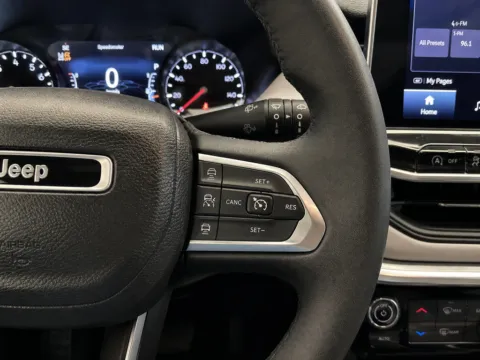 More photos of 2024 Jeep Compass Limited at Marina Chrysler Dodge Jeep Ram, NY