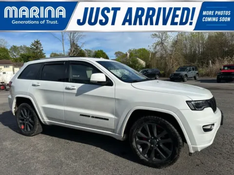 White 2019 Jeep Grand Cherokee Altitude for sale in Webster, NY