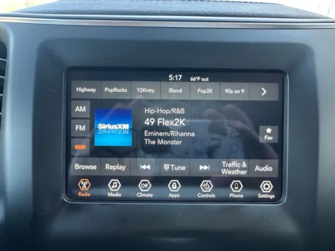 More photos of 2019 Jeep Cherokee Latitude Plus at Marina Chrysler Dodge Jeep Ram, NY