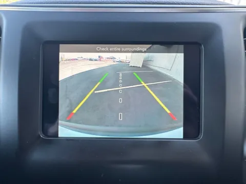 More photos of 2019 Jeep Cherokee Latitude Plus at Marina Chrysler Dodge Jeep Ram, NY