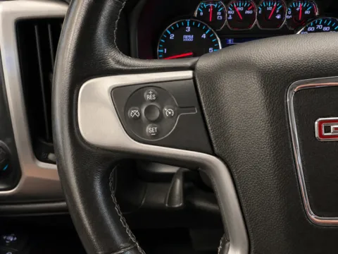 More photos of 2018 GMC Sierra 1500 SLE at Marina Chrysler Dodge Jeep Ram, NY
