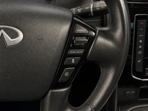 More photos of 2020 INFINITI QX80 LUXE at Marina Chrysler Dodge Jeep Ram, NY