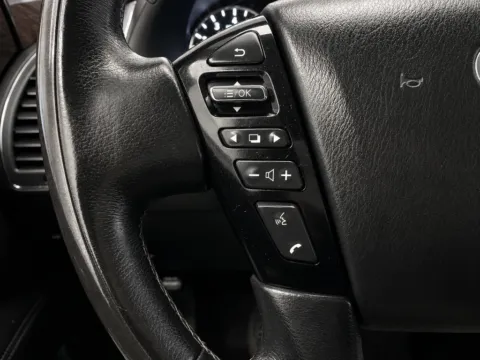 More photos of 2020 INFINITI QX80 LUXE at Marina Chrysler Dodge Jeep Ram, NY