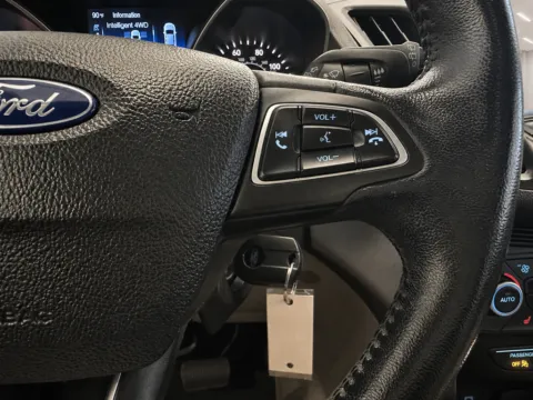 More photos of 2018 Ford Escape SEL at Marina Chrysler Dodge Jeep Ram, NY