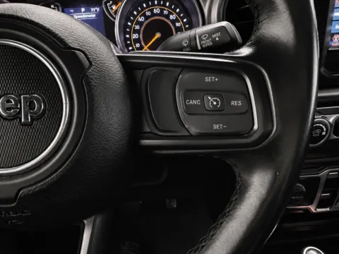 More photos of 2020 Jeep Gladiator Sport at Marina Chrysler Dodge Jeep Ram, NY