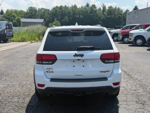 More photos of 2020 Jeep Grand Cherokee Trailhawk at Marina Chrysler Dodge Jeep Ram, NY