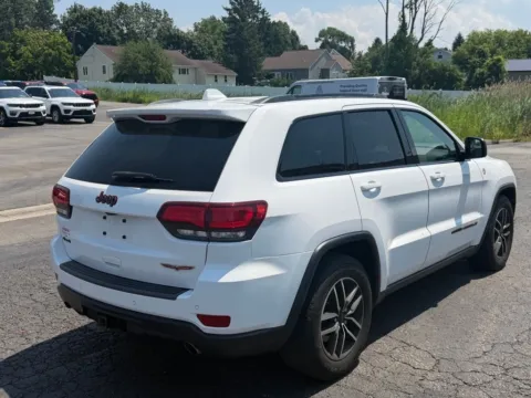 More photos of 2020 Jeep Grand Cherokee Trailhawk at Marina Chrysler Dodge Jeep Ram, NY