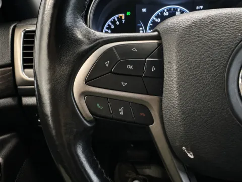More photos of 2021 Jeep Grand Cherokee Laredo E at Marina Chrysler Dodge Jeep Ram, NY
