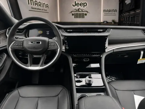 More photos of 2026 Jeep Grand Cherokee Limited at Marina Chrysler Dodge Jeep Ram, NY