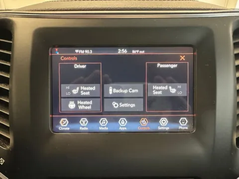 More photos of 2019 Jeep Cherokee Latitude Plus at Marina Chrysler Dodge Jeep Ram, NY