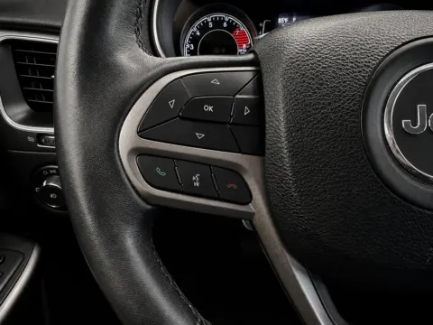 More photos of 2019 Jeep Cherokee Latitude Plus at Marina Chrysler Dodge Jeep Ram, NY