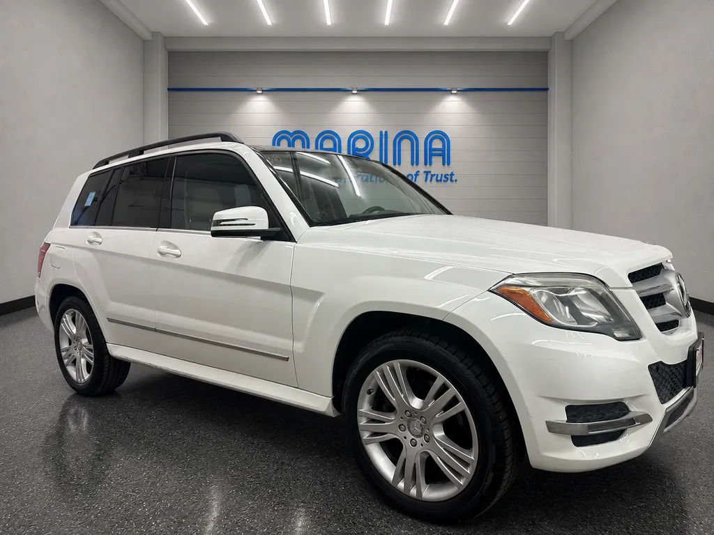 Used 2014 Mercedes-Benz GLK-Class GLK350 with VIN WDCGG8JB5EG276756 for sale in Webster, NY