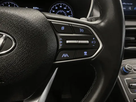 More photos of 2023 Hyundai Santa Fe SEL at Marina Chrysler Dodge Jeep Ram, NY