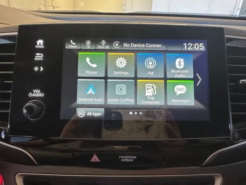 More photos of 2019 Honda Pilot EX-L at Marina Chrysler Dodge Jeep Ram, NY