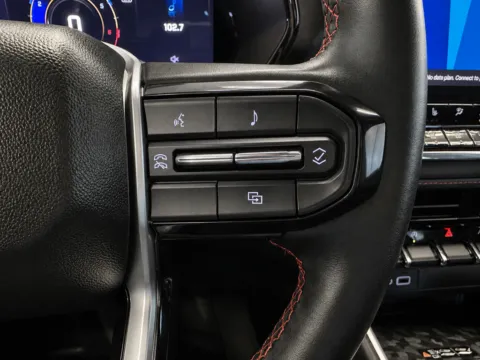 More photos of 2024 Chevrolet Colorado Z71 at Marina Chrysler Dodge Jeep Ram, NY