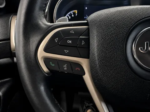 More photos of 2014 Jeep Grand Cherokee Laredo at Marina Chrysler Dodge Jeep Ram, NY