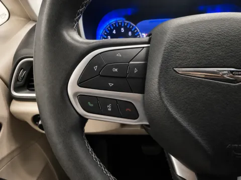 More photos of 2024 Chrysler Pacifica Touring L at Marina Chrysler Dodge Jeep Ram, NY