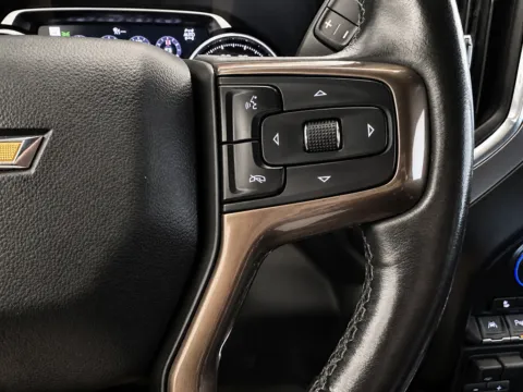 More photos of 2020 Chevrolet Silverado 1500 High Country at Marina Chrysler Dodge Jeep Ram, NY