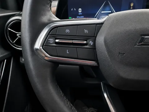 More photos of 2025 Chevrolet Equinox ACTIV at Marina Chrysler Dodge Jeep Ram, NY