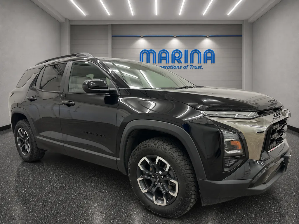 Black 2025 Chevrolet Equinox ACTIV for sale in Webster, NY