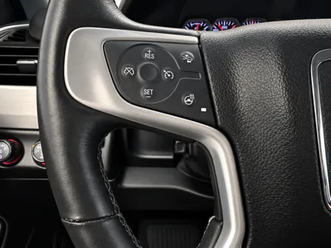 More photos of 2015 GMC Yukon SLT at Marina Chrysler Dodge Jeep Ram, NY