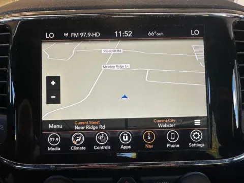 More photos of 2022 Jeep Grand Cherokee WK Limited at Marina Chrysler Dodge Jeep Ram, NY