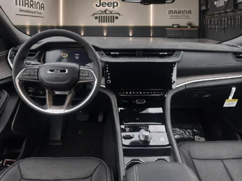 More photos of 2027 Jeep Grand Cherokee L Limited Reserve at Marina Chrysler Dodge Jeep Ram, NY