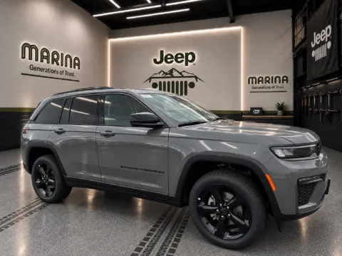 Gray 2027 Jeep Grand Cherokee Limited for sale in Webster, NY