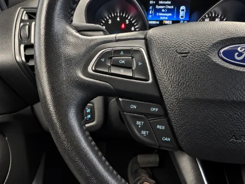 More photos of 2019 Ford Escape SEL at Marina Chrysler Dodge Jeep Ram, NY