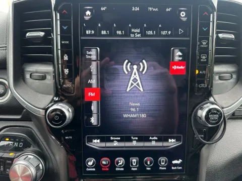 More photos of 2021 Ram 1500 Laramie at Marina Chrysler Dodge Jeep Ram, NY