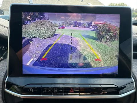 More photos of 2023 Jeep Compass Latitude at Marina Chrysler Dodge Jeep Ram, NY