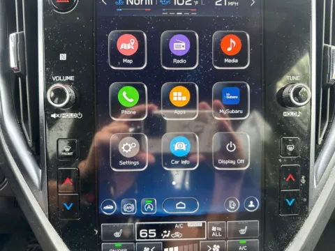 More photos of 2025 Subaru Forester Limited at Marina Chrysler Dodge Jeep Ram, NY