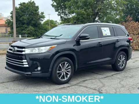 Another view of 2017 Toyota Highlander XLE for sale in Richmond, VA at Grace Auto Sales