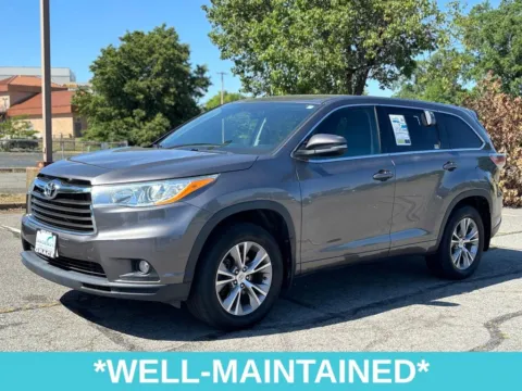 Another view of 2014 Toyota Highlander LE Plus V6 for sale in Richmond, VA at Grace Auto Sales
