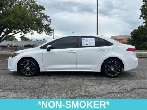 More photos of 2021 Toyota Corolla LE at Grace Auto Sales, VA