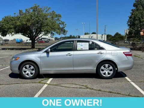 More photos of 2009 Toyota Camry Base CE at Grace Auto Sales, VA
