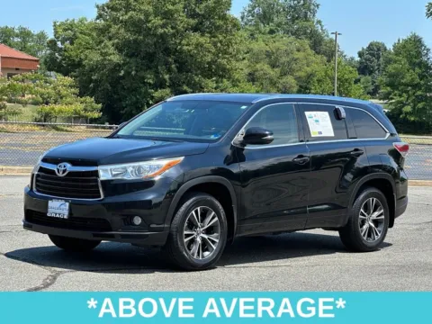 Another view of 2016 Toyota Highlander XLE V6 for sale in Richmond, VA at Grace Auto Sales