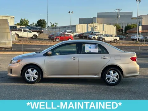 More photos of 2011 Toyota Corolla LE at Grace Auto Sales, VA