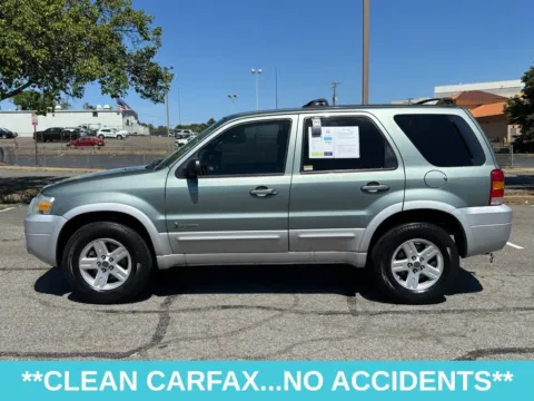 More photos of 2006 Ford Escape Hybrid at Grace Auto Sales, VA