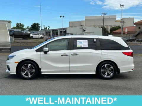 More photos of 2019 Honda Odyssey Touring at Grace Auto Sales, VA