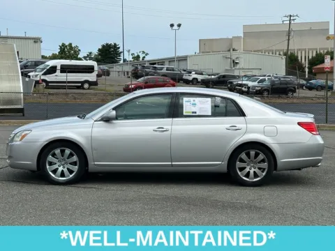 More photos of 2006 Toyota Avalon XL at Grace Auto Sales, VA