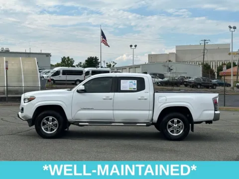 More photos of 2016 Toyota Tacoma SR5 at Grace Auto Sales, VA