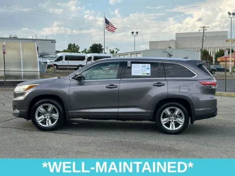More photos of 2014 Toyota Highlander Limited Platinum V6 at Grace Auto Sales, VA