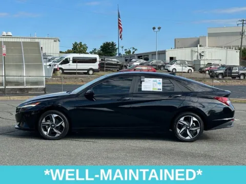 More photos of 2023 Hyundai Elantra SEL at Grace Auto Sales, VA