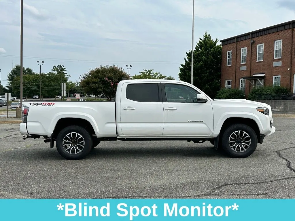 2022 Toyota Tacoma TRD Sport - Photo 11