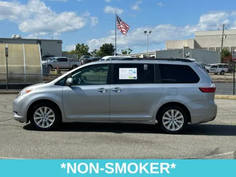 More photos of 2016 Toyota Sienna XLE Premium at Grace Auto Sales, VA