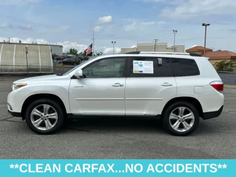 More photos of 2012 Toyota Highlander Limited at Grace Auto Sales, VA